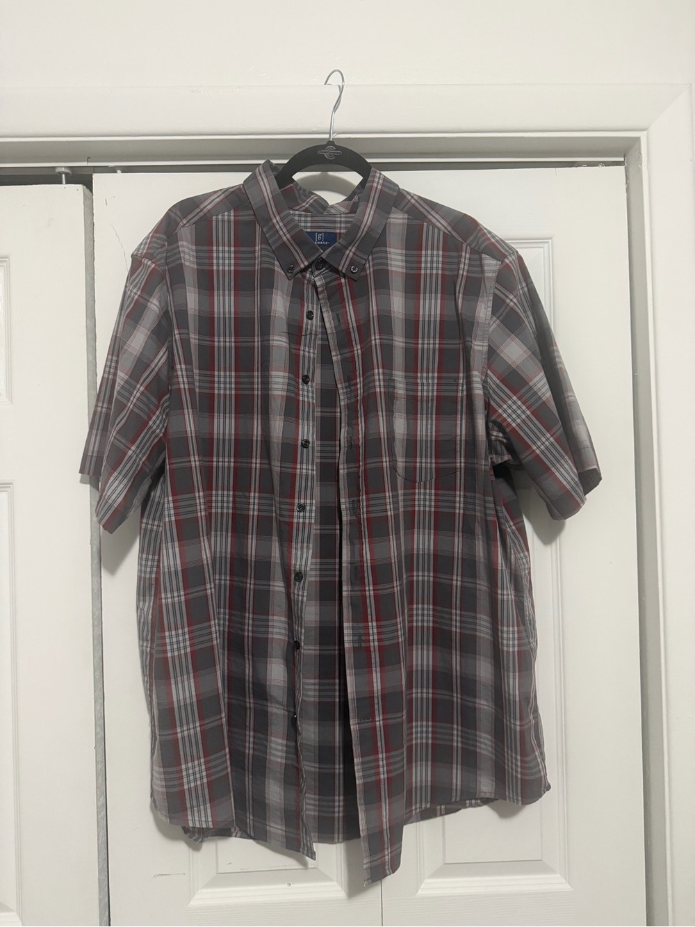 George Short-Sleeve Plaid Button-Down Shirt - Gray & Red